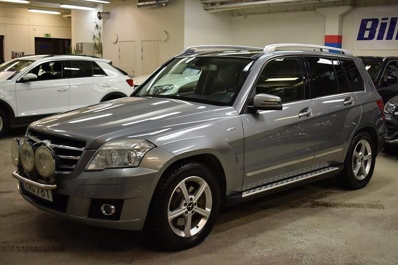 Begagnad Mercedes GLK220 170 HK (125 kW) 2010 Silver SUV