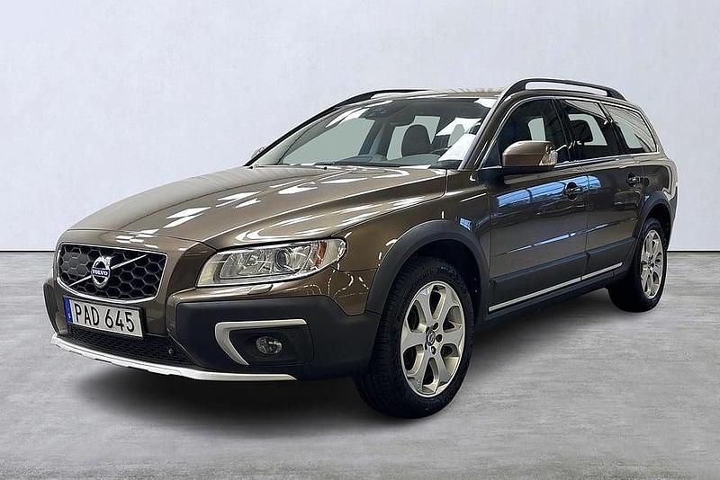 Brun Begagnad 2016 Volvo XC70 Standard SUV | 239 900 kr (Marknadspris) - Bild 1/4
