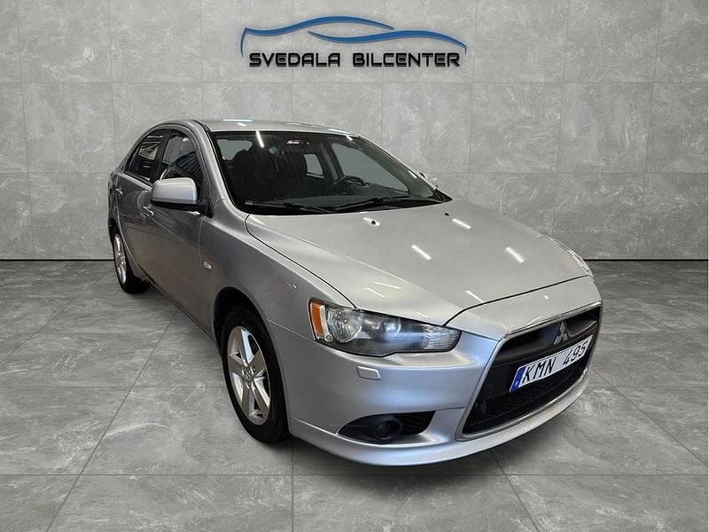 Silver Begagnad 2008 Mitsubishi Lancer Sportback Halvkombi | 29 900 kr (Marknadspris) - Bild 1/4