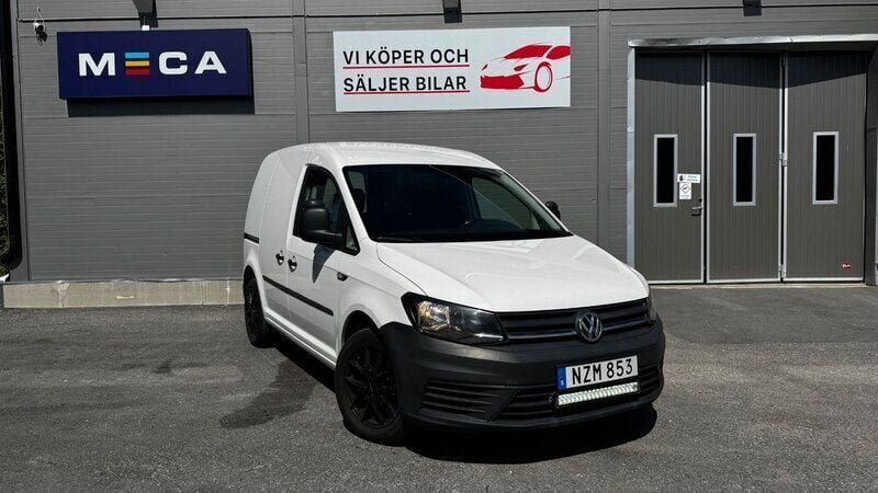 Vit Begagnad 2016 VW Caddy Minibuss | 89 900 kr (Bra pris) - Bild 1/4
