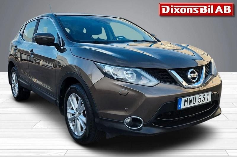 Brun Begagnad 2015 Nissan Qashqai SUV | 97 500 kr (Marknadspris) - Bild 1/4