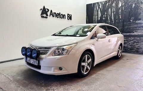 Vit Begagnad 2009 Toyota Avensis Business Edition Kombi | 54 900 kr (Marknadspris) - Bild 1/4