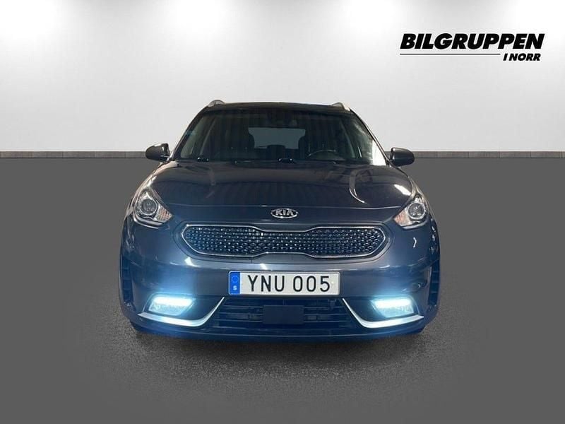 Begagnad Kia Niro Advance 141 HK (103 kW) 2018 Grå SUV
