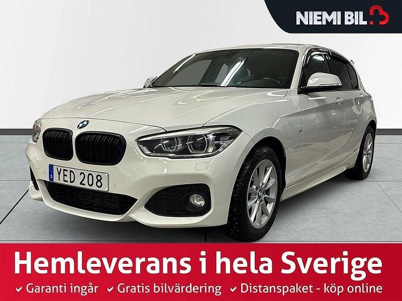 Vit Begagnad 2016 BMW 120 M Sport Halvkombi | 209 900 kr (Marknadspris) - Bild 1/3