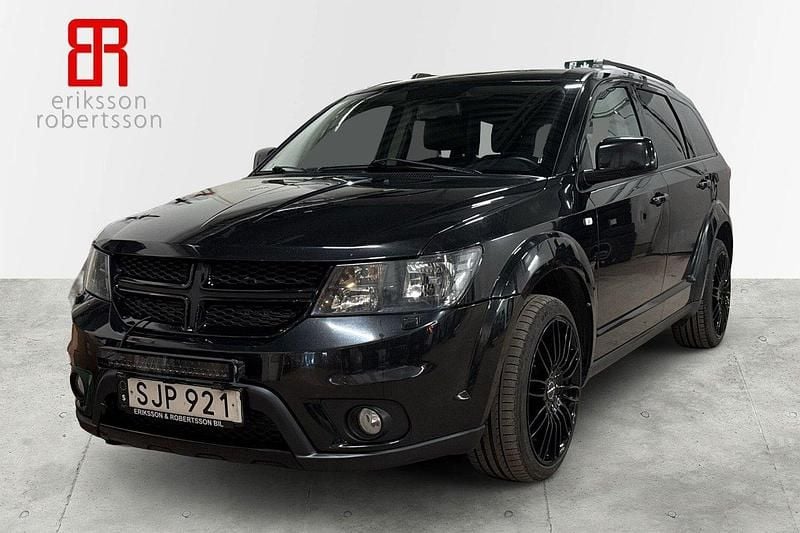 Svart Begagnad 2015 Fiat Freemont Sport SUV | 119 900 kr (Lite dyr) - Bild 1/4