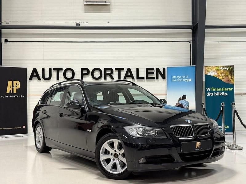 Svart Begagnad 2008 BMW 325 Advantage Kombi | 84 900 kr (Bra pris) - Bild 1/4
