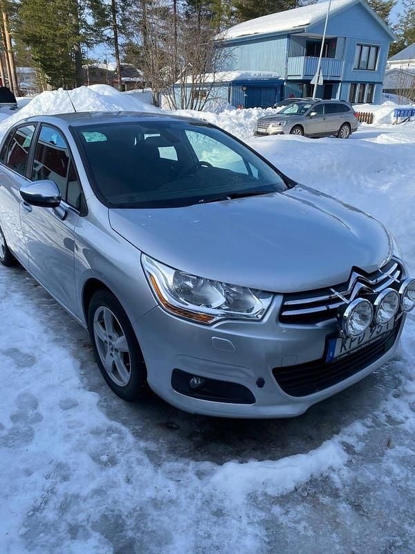 Begagnad Citroën C4 114 HK (83 kW) 2014