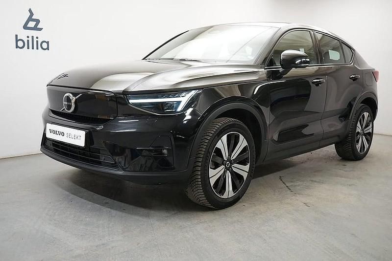 Svart Begagnad 2022 Volvo C40 Ultimate SUV | 379 900 kr (Lite dyr) - Bild 1/4
