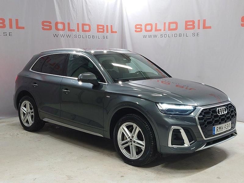 Grå Begagnad 2023 Audi Q5 S-Line SUV | 439 900 kr (Marknadspris) - Bild 1/4