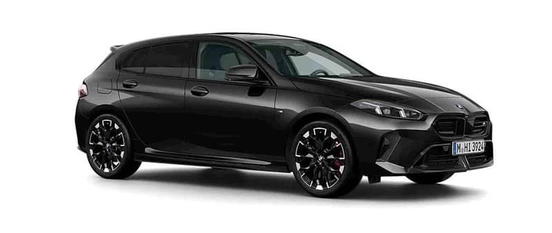 Ny BMW M135 2026 Svart Halvkombi