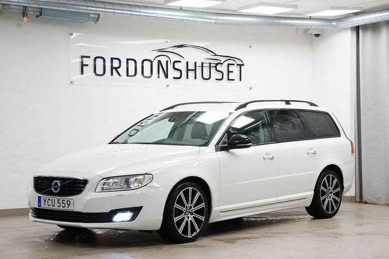 Vit Begagnad 2016 Volvo V70 Standard Kombi | 209 000 kr (Dyr) - Bild 1/4