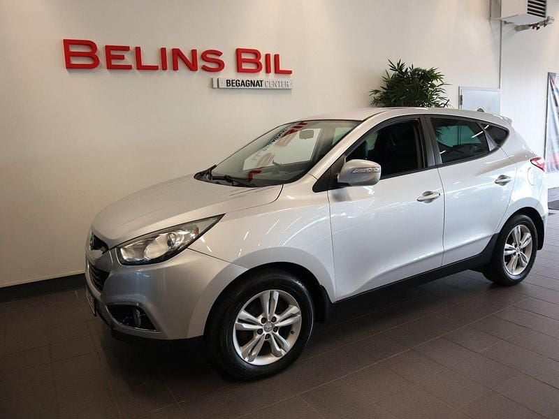 Silver Begagnad 2012 Hyundai ix35 SUV | 49 500 kr (Bra pris) - Bild 1/4