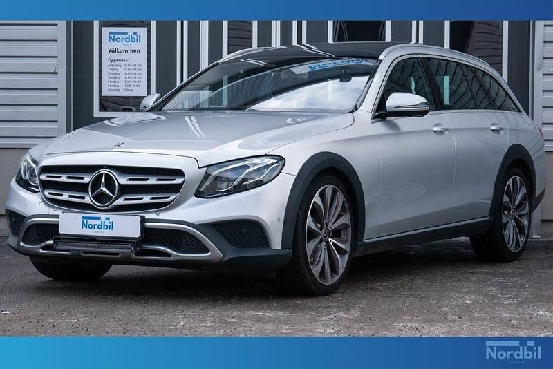 Begagnad Mercedes E220 All-Terrain 194 HK (142 kW) 2017 Silver Kombi