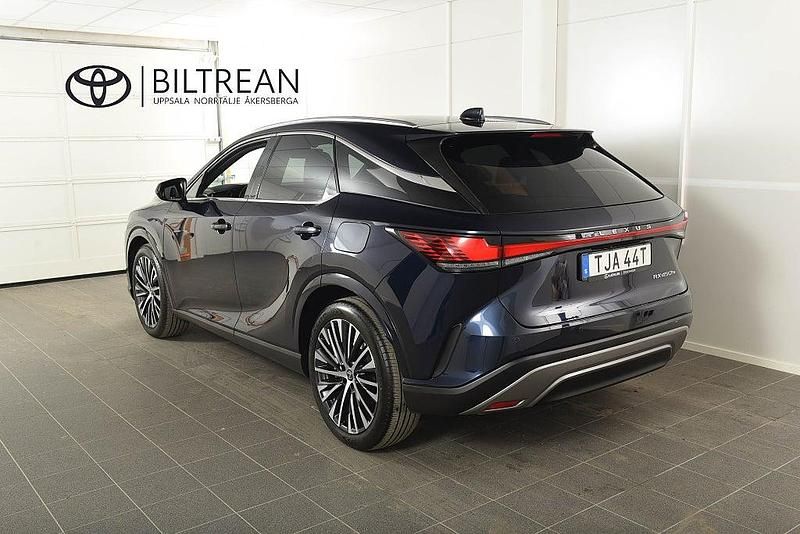 Begagnad Lexus RX450h+ 2023 Blå