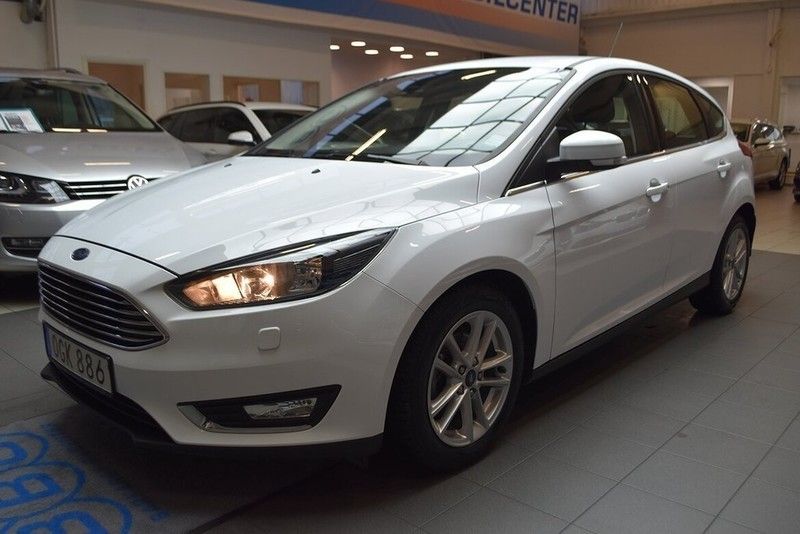 S ld Ford Focus 1 0 EcoBoost 125hk Begagnad 2016 4 682 Mil I J rf lla s-ld-ford-focus-1-0-ecoboost-125hk-begagnad-2016-4-682-mil-i-j-rf-lla