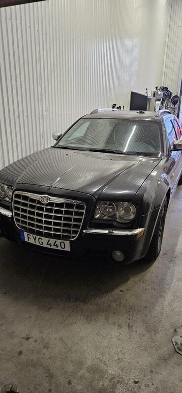 Svart Begagnad 2007 Chrysler 300C Touring Kombi | 19 500 kr - Bild 1/1