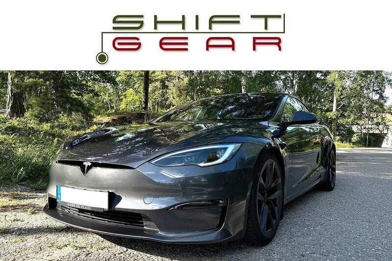 Begagnad 2023 Tesla Model S Plaid Sedan | 839 000 kr - Bild 1/4