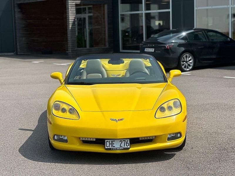 Begagnad Chevrolet Corvette 405 HK (297 kW) 2006 Gul Cab