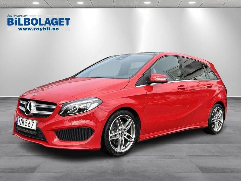 Röd Begagnad 2017 Mercedes B220 AMG Minibuss | 209 800 kr - Bild 1/4