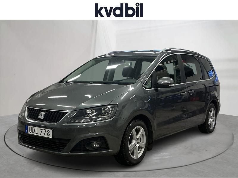 Grå Begagnad 2015 Seat Alhambra Ecomotive Minibuss | 122 000 kr - Bild 1/3