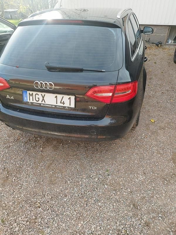 Begagnad 2012 Audi A4 Kombi | 81 999 kr (Bra pris) - Bild 1/4
