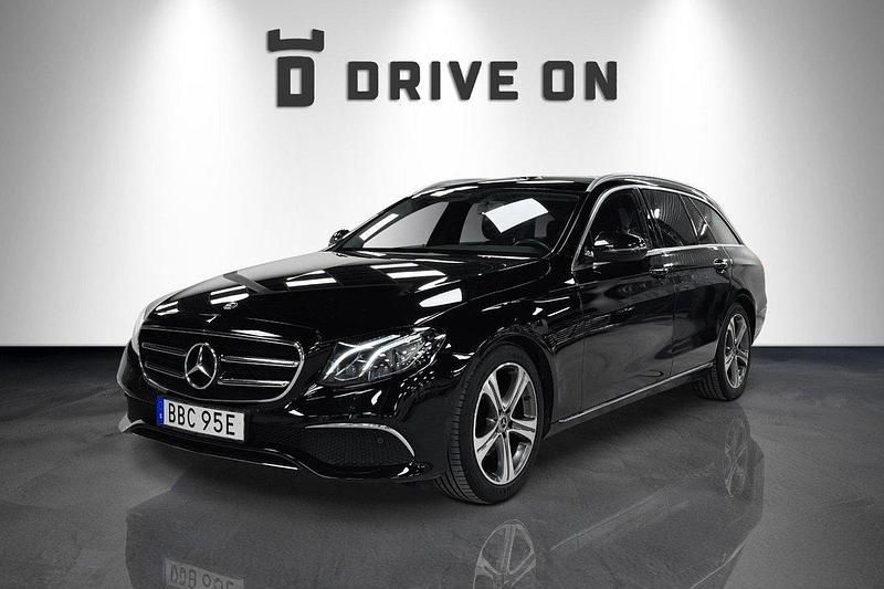 Svart Begagnad 2019 Mercedes E200 Avantgarde Kombi | 272 900 kr (Marknadspris) - Bild 1/4