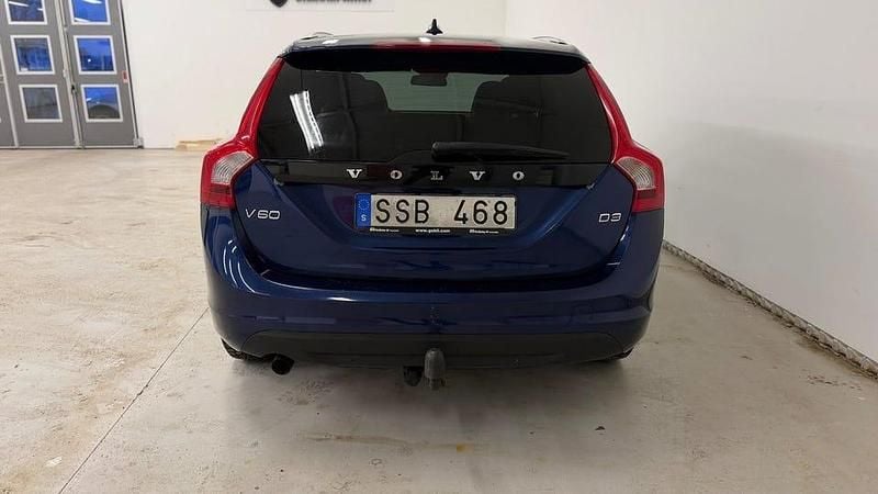 Begagnad Volvo V60 Ocean Race 163 HK (119 kW) 2012 Blå Kombi