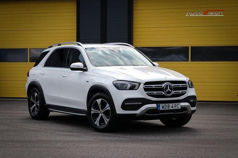 Vit Begagnad 2021 Mercedes GLE350e SUV | 549 900 kr (Superpris) - Bild 1/4