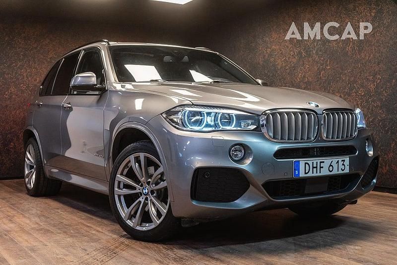 Grå Begagnad 2016 BMW X5 M Sport SUV | 349 500 kr (Lite dyr) - Bild 1/4