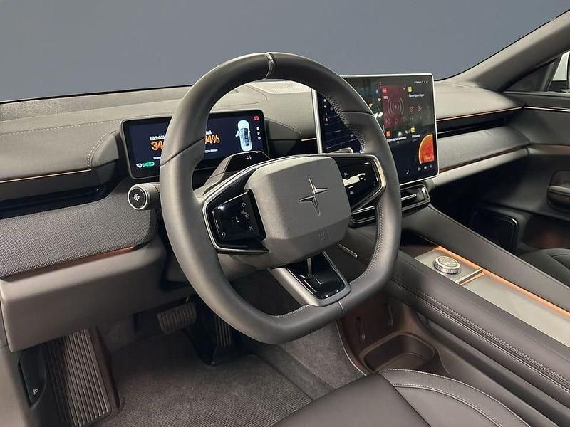 Begagnad Polestar 4 Long Range Single Motor 202 kW (275 HK) 2024 Silver SUV