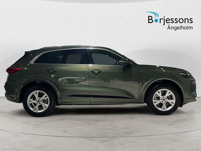 Ny Audi Q5 Design 299 HK (219 kW) 2025 Grön SUV