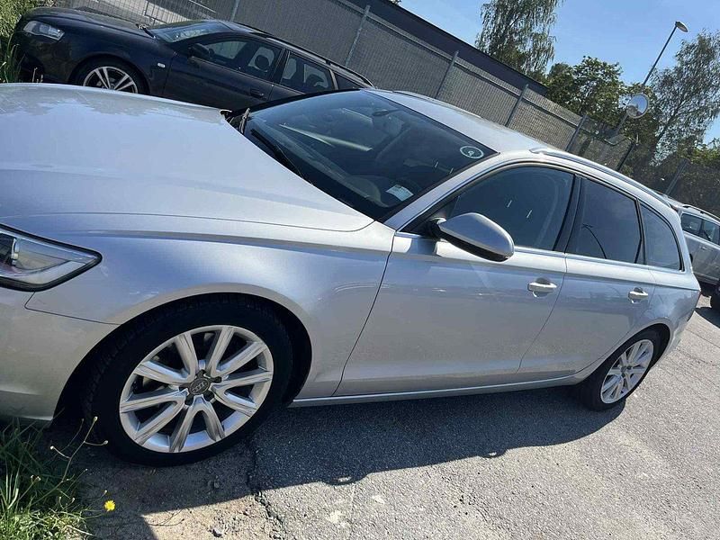 Silver Begagnad 2014 Audi A6 Proline Kombi | 145 000 kr (Marknadspris) - Bild 1/4