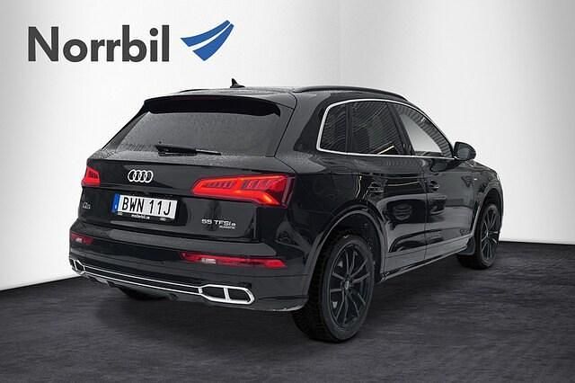 Begagnad Audi Q5 Competition 252 HK (185 kW) 2020 Brilliantsvart SUV