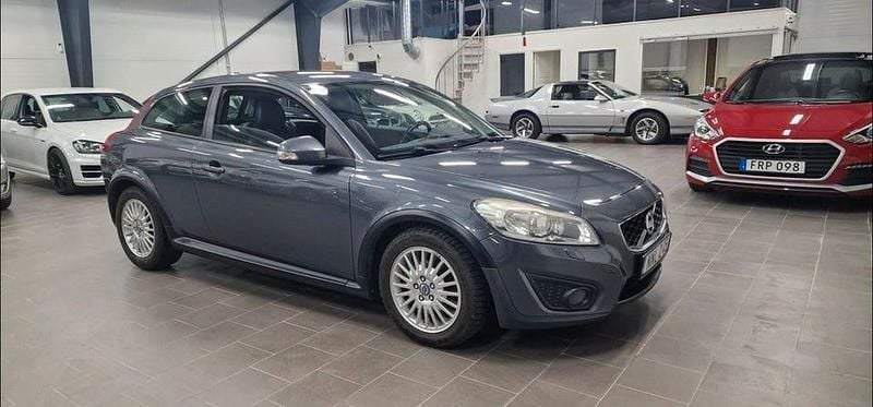 Begagnad Volvo C30 Summum 116 HK (85 kW) 2011 Grå Halvkombi