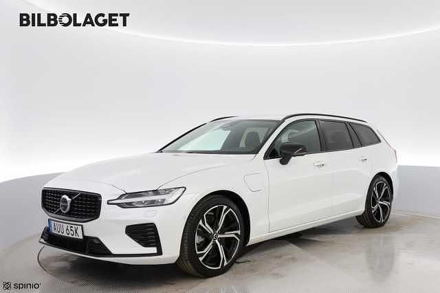 Begagnad Volvo V60 349 HK (256 kW) 2026 Vit Kombi