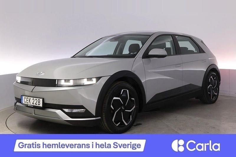 Grå Begagnad 2021 Hyundai Ioniq 5 Essential SUV | 309 990 kr (Superpris) - Bild 1/3