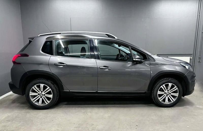 Begagnad Peugeot 2008 99 HK (72 kW) 2016 Grå SUV