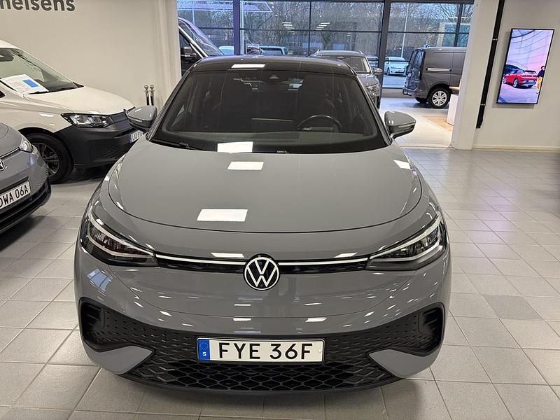 Begagnad VW ID.5 Pro Performance 150 kW (204 HK) 2023 Grå SUV