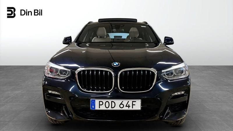 Begagnad BMW X4 M Sport 184 HK (135 kW) 2021 Carbon black SUV