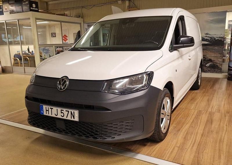 Vit Begagnad 2023 VW Caddy Maxi Minibuss | 254 900 kr (Marknadspris) - Bild 1/4