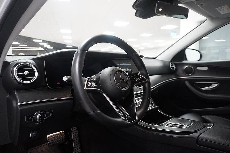 Begagnad Mercedes E220 All-Terrain 200 HK (147 kW) 2022 Vit Kombi