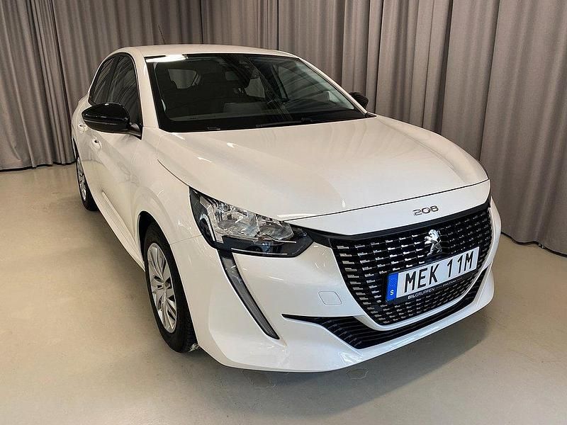 Vit Begagnad 2022 Peugeot 208 Active Halvkombi | 139 900 kr (Marknadspris) - Bild 1/3