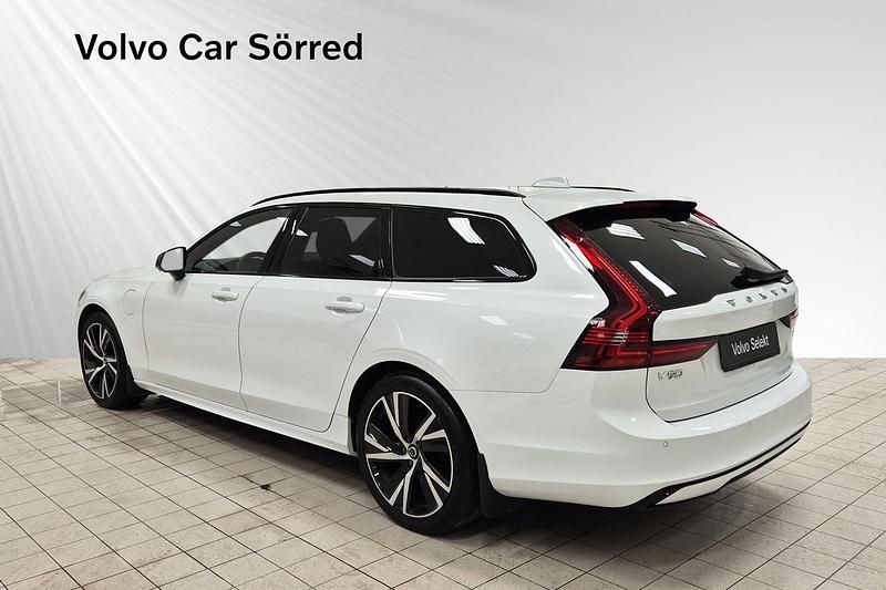 Begagnad Volvo V90 R-Design 341 HK (250 kW) 2021 Vit Kombi