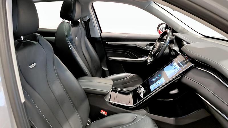 Begagnad MG Marvel R 132 kW (180 HK) 2022 Grå (grey) SUV