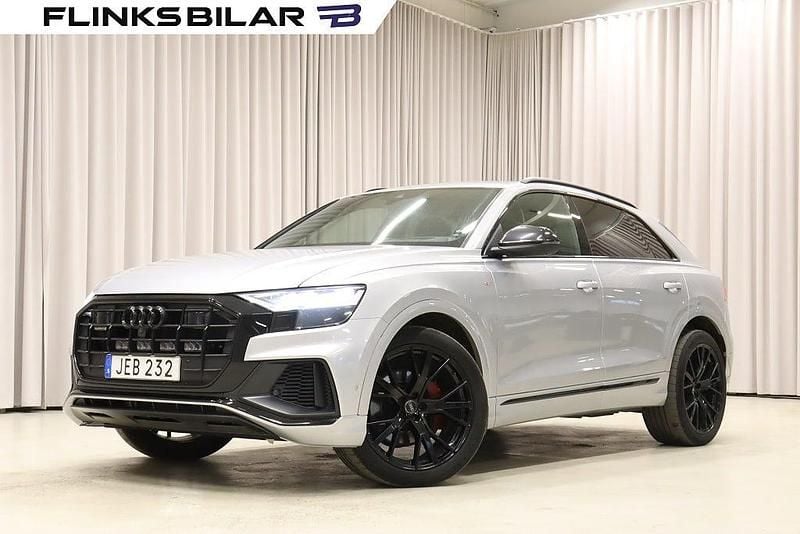 Silver Begagnad 2018 Audi Q8 S-Line SUV | 539 800 kr - Bild 1/4