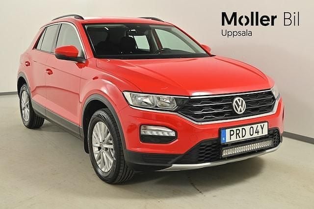 Röd (flash red) Begagnad 2020 VW T-Roc Style SUV | 169 900 kr (Superpris) - Bild 1/4