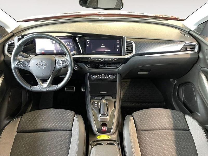 Begagnad Opel Grandland X GS Line 131 HK (96 kW) 2022 Svart SUV