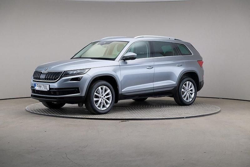Grå Begagnad 2020 Skoda Kodiaq Business Line SUV | 309 000 kr (Superpris) - Bild 1/4