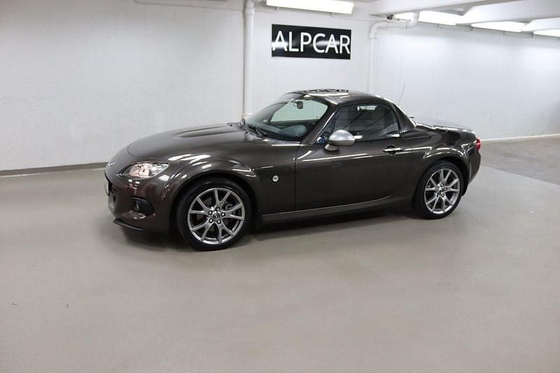 Brun Begagnad 2014 Mazda MX5 Cab | 179 000 kr (Marknadspris) - Bild 1/4