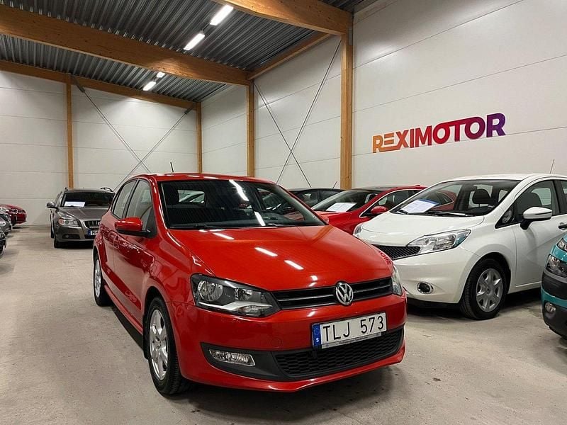 Orange Begagnad 2011 VW Polo Halvkombi | 69 900 kr (Marknadspris) - Bild 1/4
